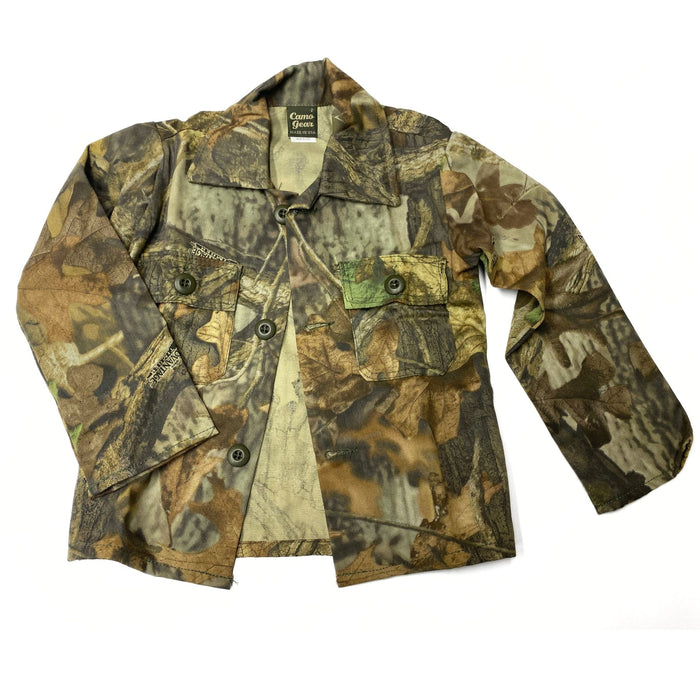 Youth Hunting Camo Two Pocket Button Down Jacket - Realistic Camouflage Jacket for Children or Teens