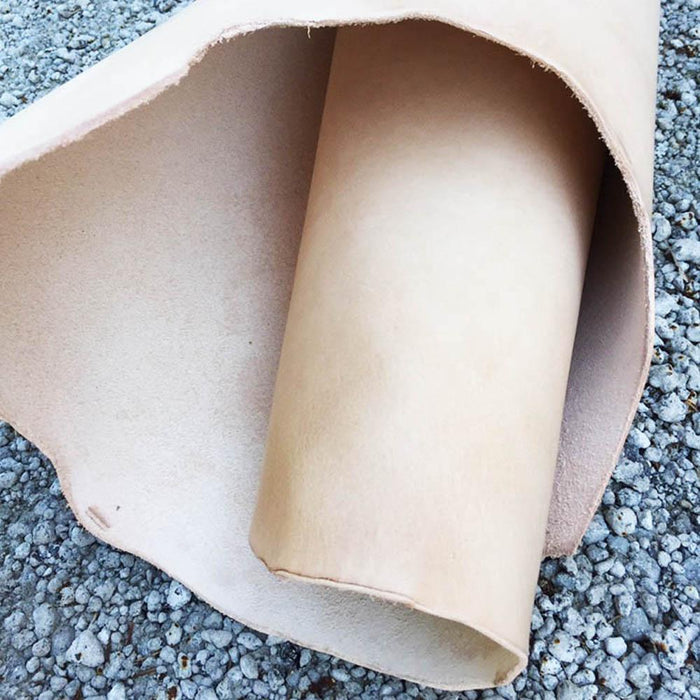 Oak Double Shoulder Vegetable Leather Hides - A Grade - B Grade - 8-9 oz Cowhide - Leather Unlimited