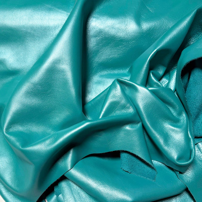 Premium Soft Metallic Handbag Leather Hides - 20-25 Square Feet - 3 oz Cowhide