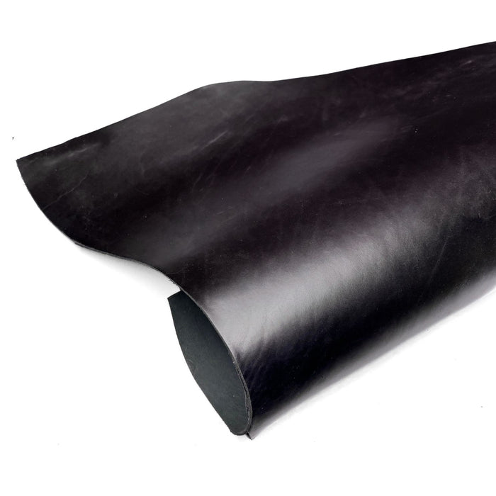Black Double Shoulder Vegetable Leather Hide - A Grade - 8-9 oz - Medium, Large, Extra Large