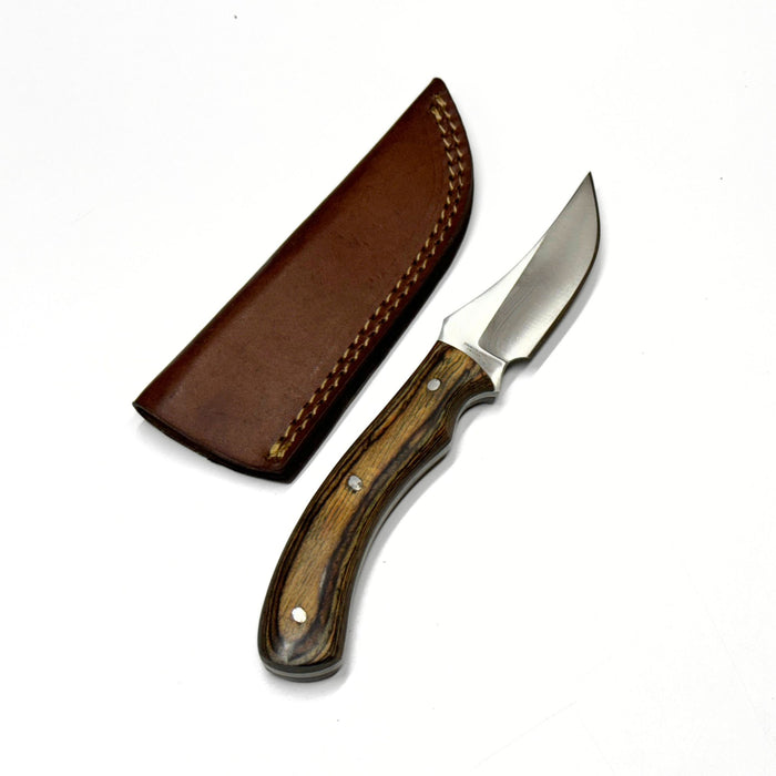 Saddlewood Skinner Knife with Leather Sheath
