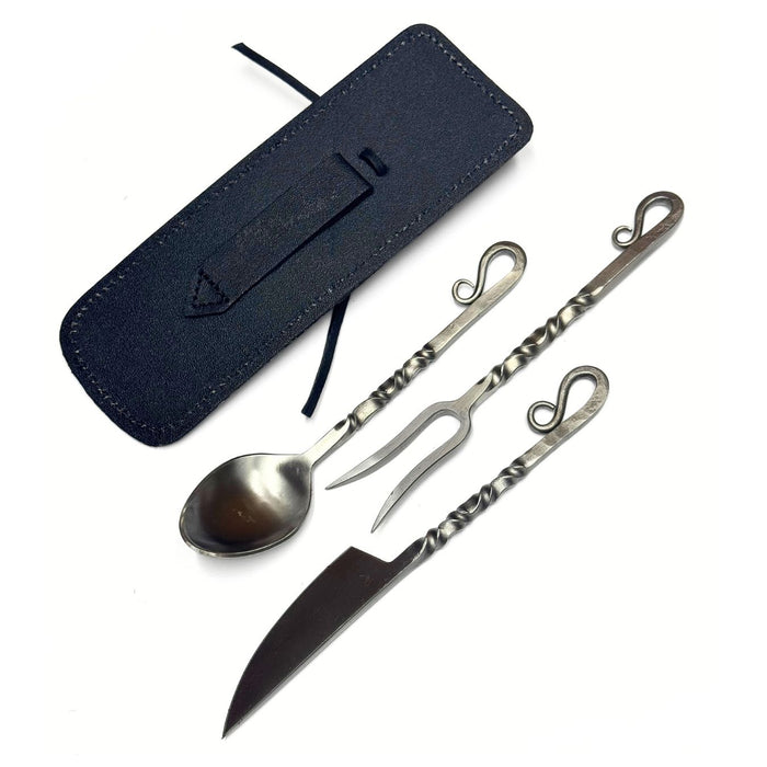 Satin Twisted Utensil Set with Leather Sheath