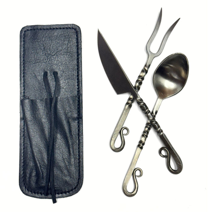 Satin Twisted Utensil Set with Leather Sheath