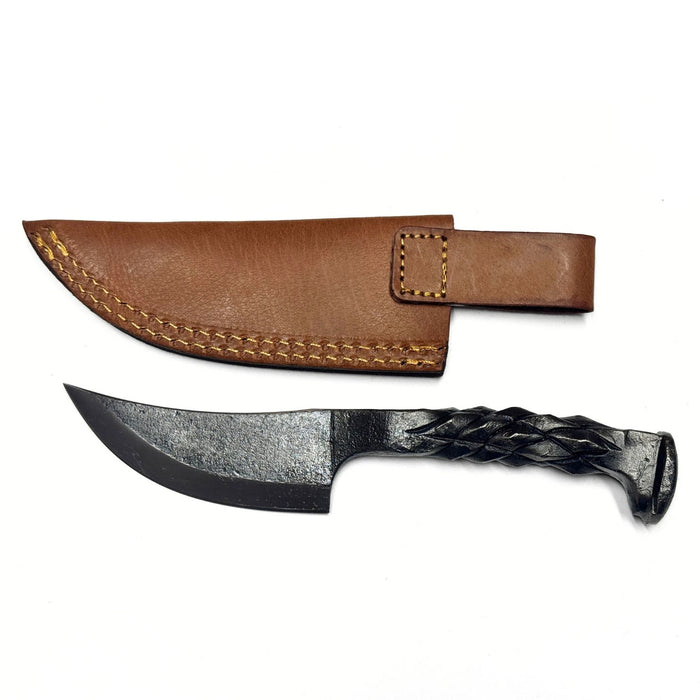 8.5" Forged Diamond Knife – Carbon Steel Blade with Diamond Pattern Handle & Leather Sheath